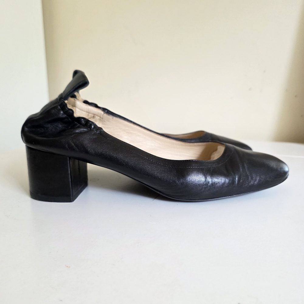 Everlane Black Leather Block Heel Pumps - Picture 6 of 11